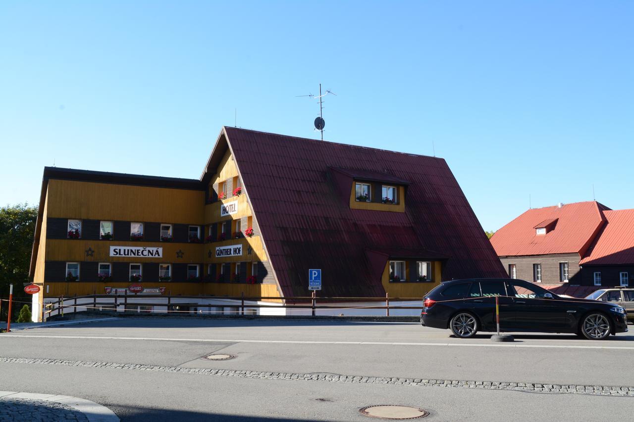 Hotel Slunecna Boží Dar Exteriör bild